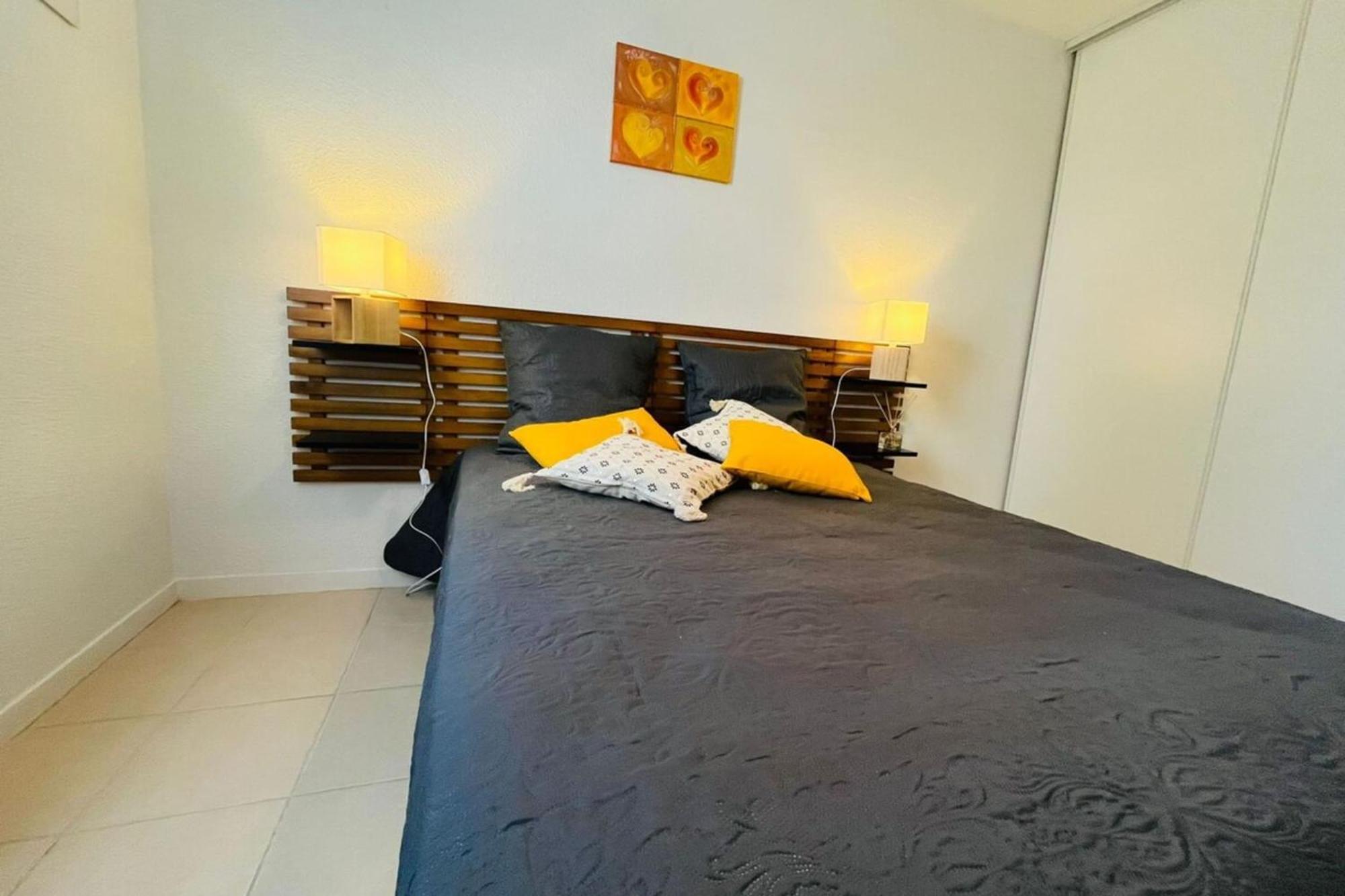 Apartment Le Rimini Terrasse Wifi Parking Prive Narbonne
